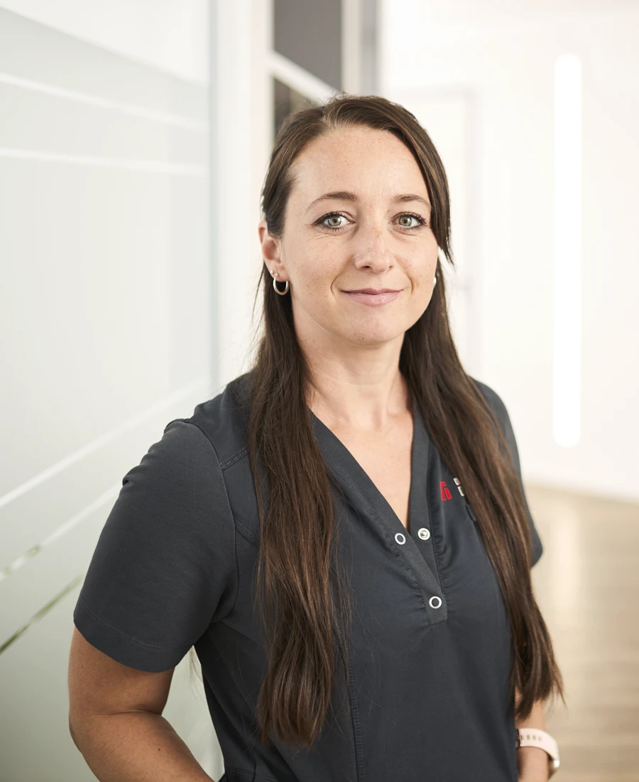 Dagmar Fischer, Zahnmedizinische Fachangestellte (ZFA)<br>
Prophylaxe