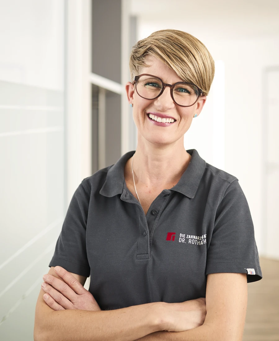 Julia Rist, Zahnmedizinische Verwaltungsangestellte (ZMV) <br>
Verwaltung